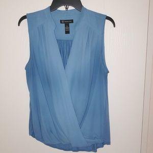EUC INC blue sleeveless top